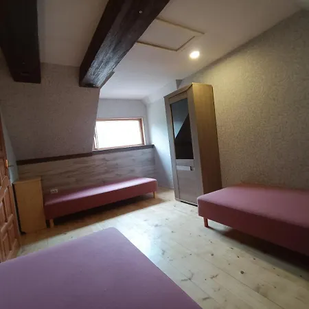 Surf In Melnrage Apartment *